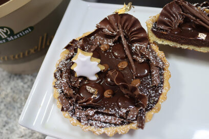 Festival de tartas para navidad con relleno de chocolate y lucuma
